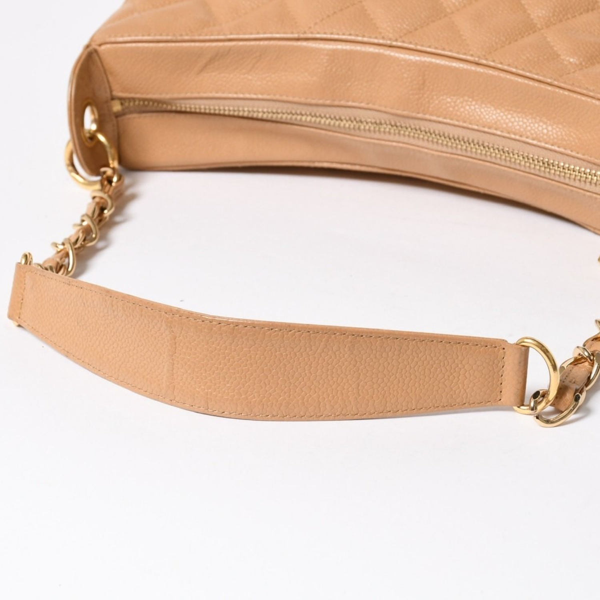 Chanel Tsukimi Shape Hobo Caviar Leather Beige — view 6