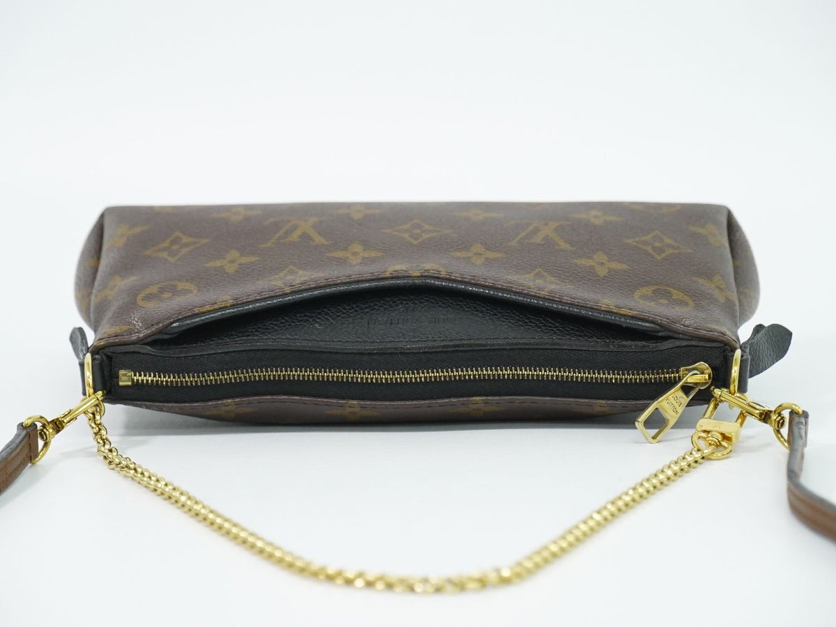 Louis Vuitton LV Pallas Clutch Monogram 2-Way Shoulder Bag Brown — view 5