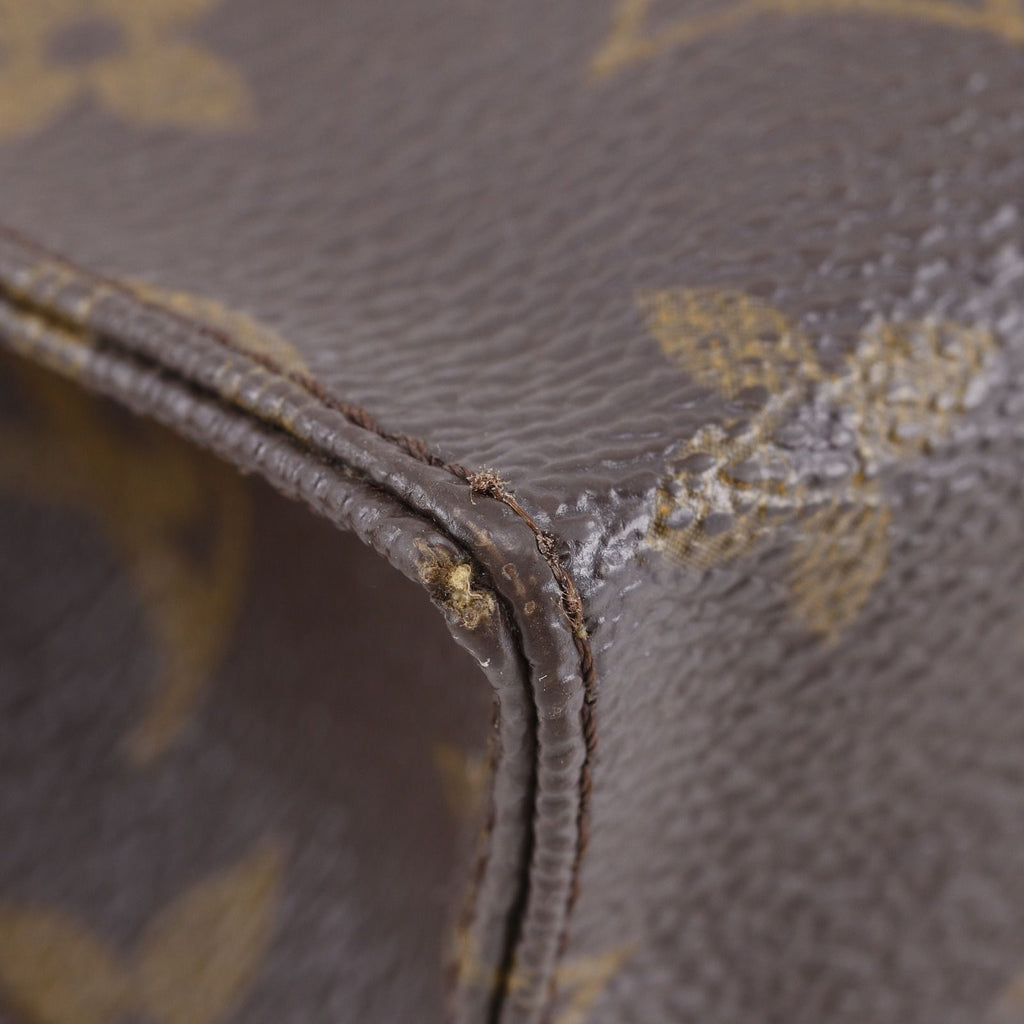 Louis Vuitton Poche Toilette 15 Monogram Canvas Brown Pouch — view 4