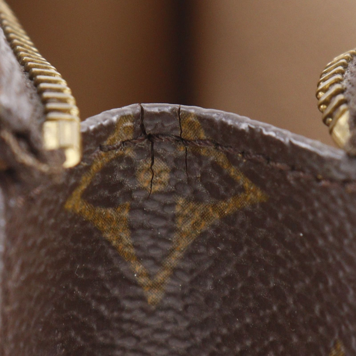 Louis Vuitton Poche Toilette 15 Monogram Canvas Brown Pouch — view 8