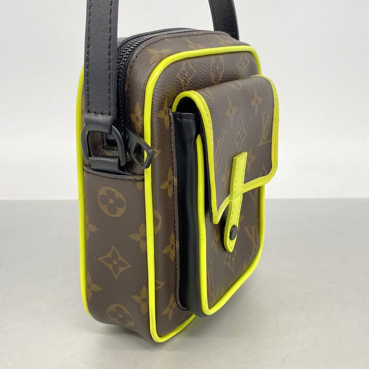 Louis Vuitton Shoulder Bag Monogram Macassar Christopher Wearable Wallet Brown — view 2