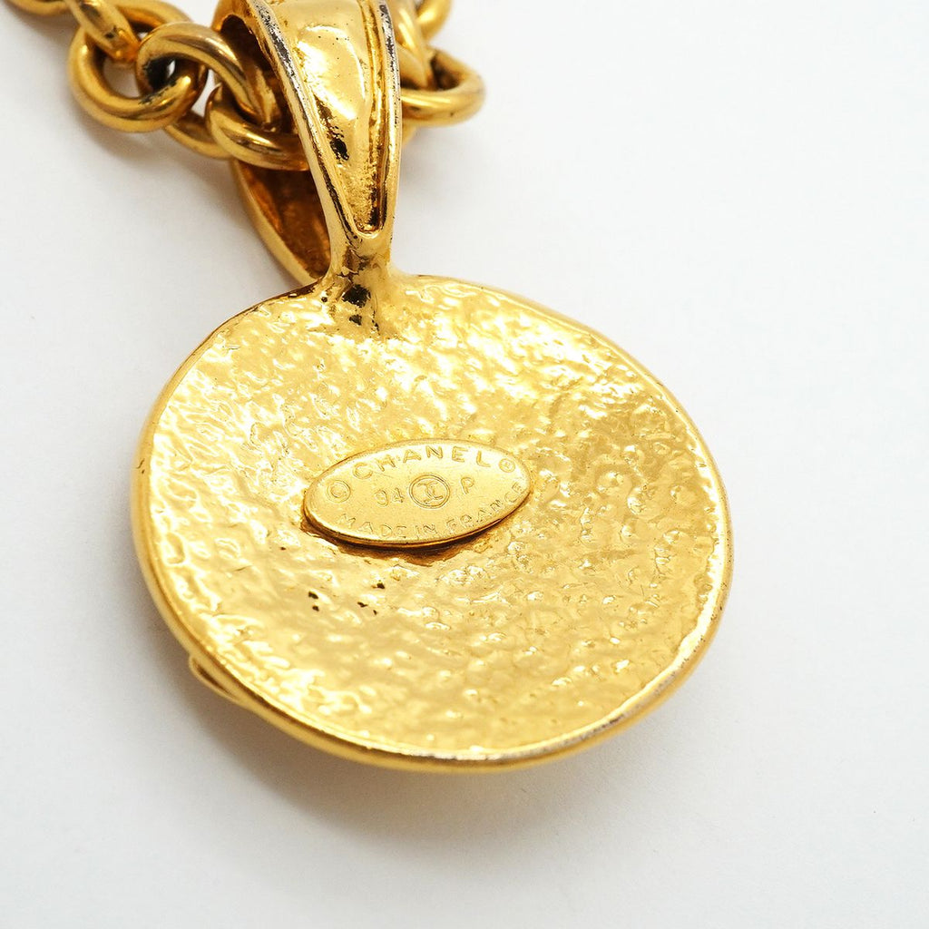 Chanel Necklace Vintage CC Logo Round Circle Gold Plated — view 5