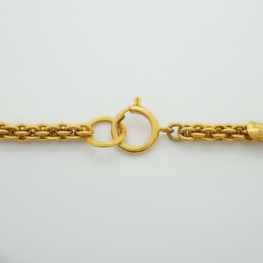 Chanel Necklace Vintage CC Logo Gold Plated — view 4