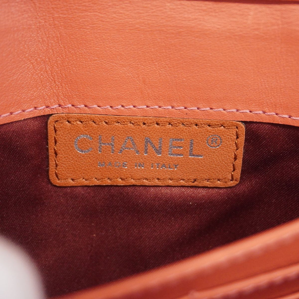 Chanel Shoulder Bag Brilliant Patent Leather Pink Silver — view 5