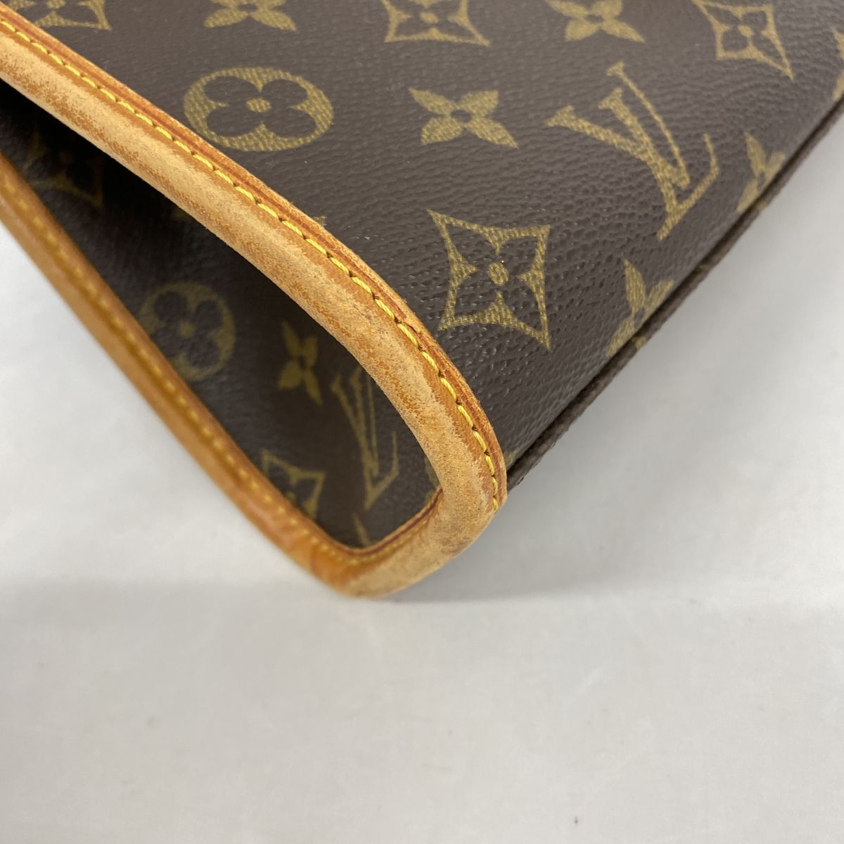 Louis Vuitton Handbag Monogram Bel Air Brown — view 8