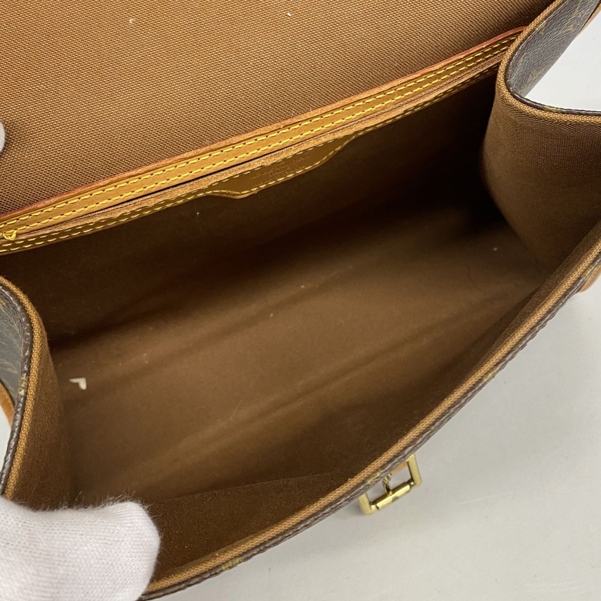 Louis Vuitton Handbag Monogram Bel Air Brown — view 4