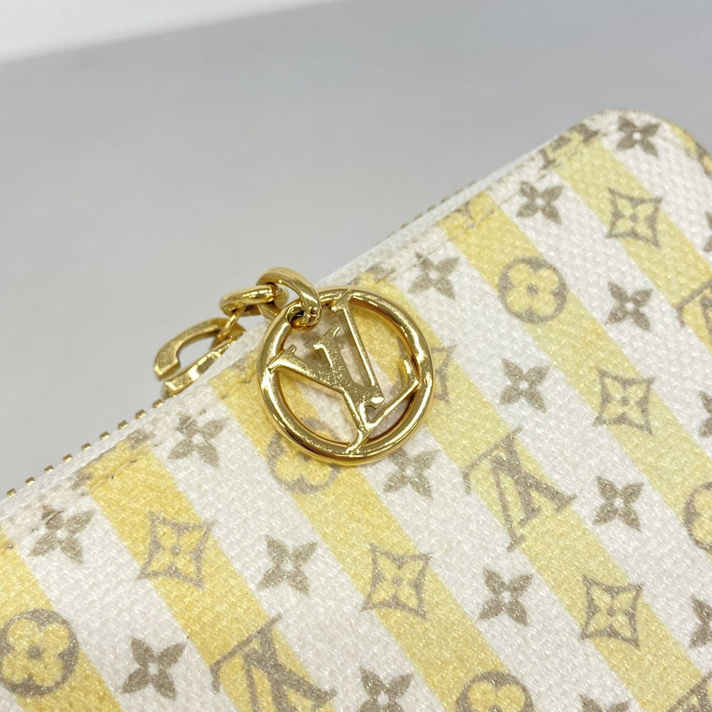 Louis Vuitton Wallet LV Stamp Zippy Banana — view 8