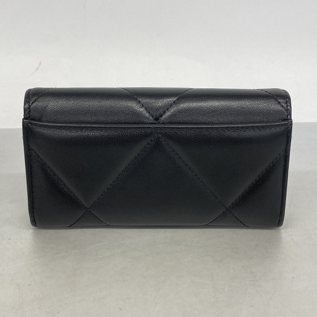 Chanel Wallet Chanel 19 Lambskin Black Gold — view 7