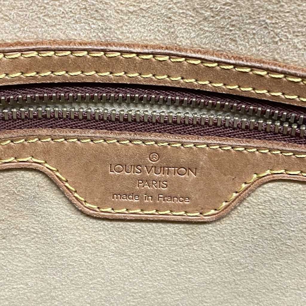 Louis Vuitton Shoulder Bag Monogram Looping GM Brown — view 5