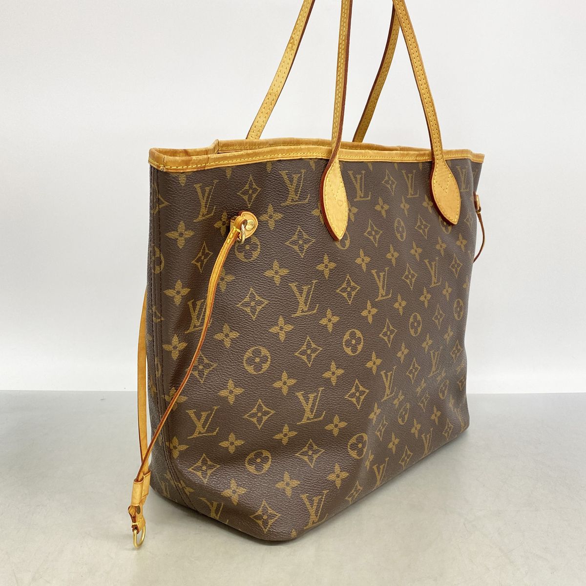 Louis Vuitton Tote Bag Monogram Neverfull MM Fuchsia — view 2