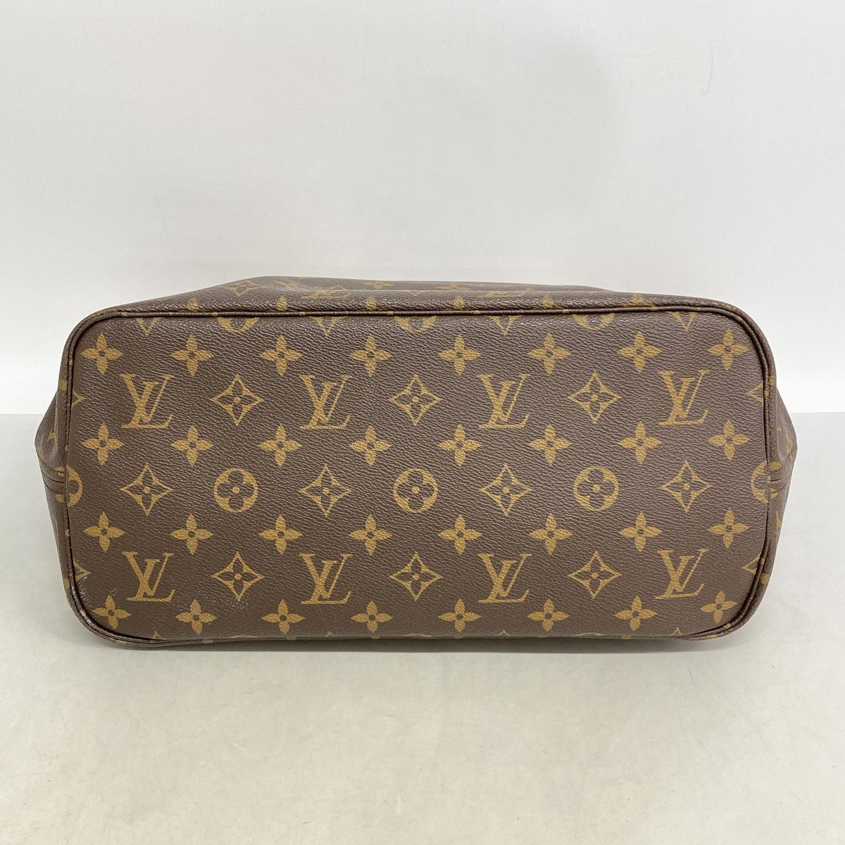 Louis Vuitton Tote Bag Monogram Neverfull MM Fuchsia — view 3