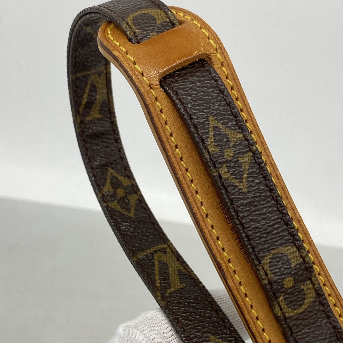 Louis Vuitton Shoulder Bag Monogram Amazon Brown — view 8