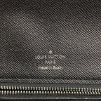 Louis Vuitton Clutch Taiga Selenga Ardoise — view 5