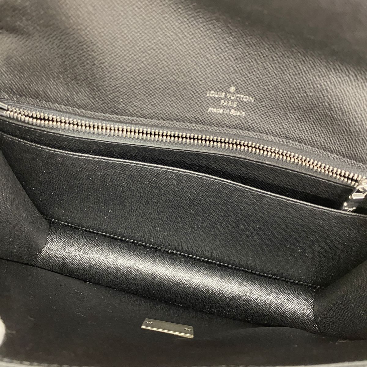 Louis Vuitton Clutch Taiga Selenga Ardoise — view 4