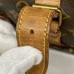 Louis Vuitton Shoulder Bag Monogram Saumur 43 Brown — view 8