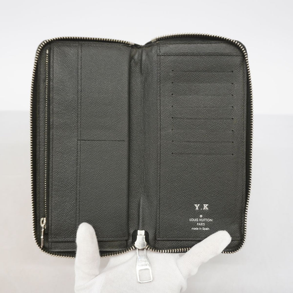 Louis Vuitton Wallet Taiga Zippy Vertical Ardoise — view 3