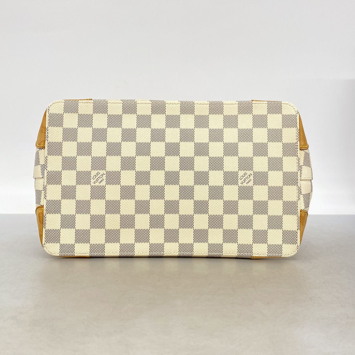 Louis Vuitton Tote Bag Damier Azur Hampstead PM White — view 3
