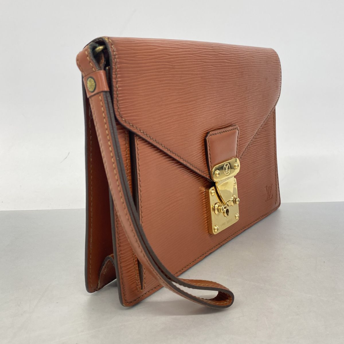 Louis Vuitton Clutch Epi Pochette Series Dragonne Kenya Brown — view 2