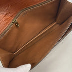 Louis Vuitton Clutch Epi Pochette Series Dragonne Kenya Brown — view 4