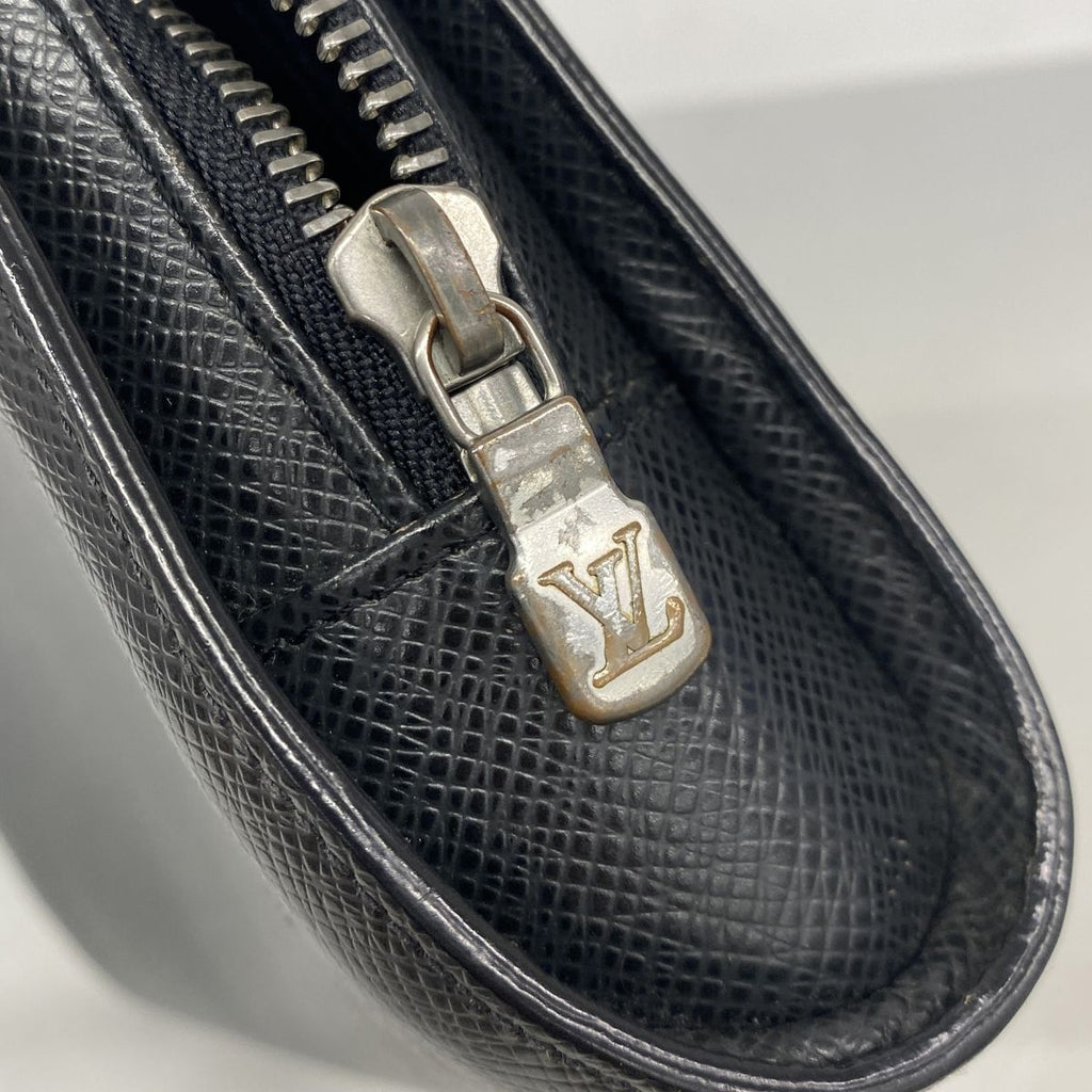 Louis Vuitton Clutch Taiga Baikal Ardoise — view 7