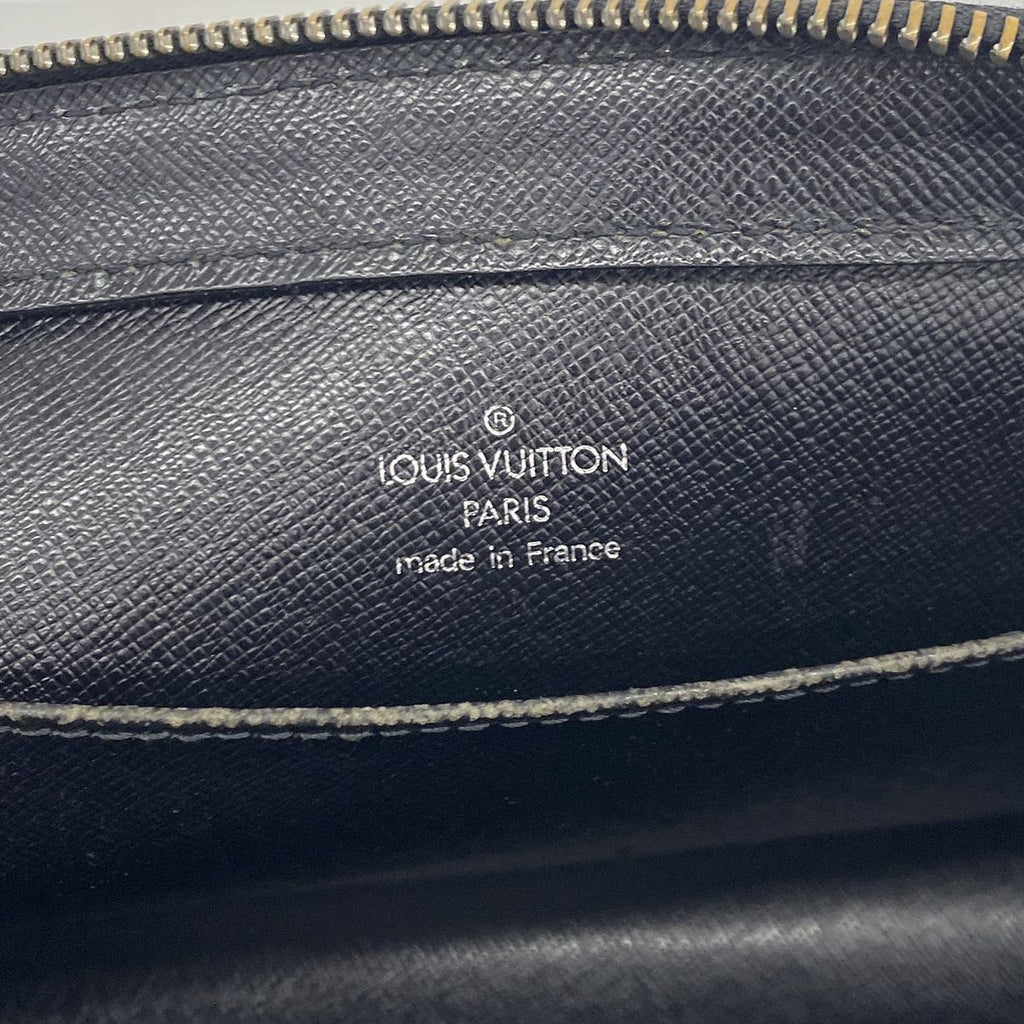 Louis Vuitton Clutch Taiga Baikal Ardoise — view 5