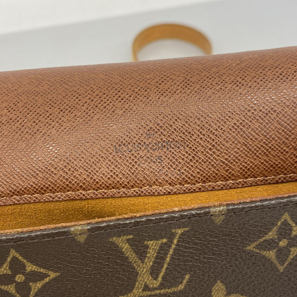 Louis Vuitton Shoulder Bag Monogram Musette Tango Long Strap Brown — view 5
