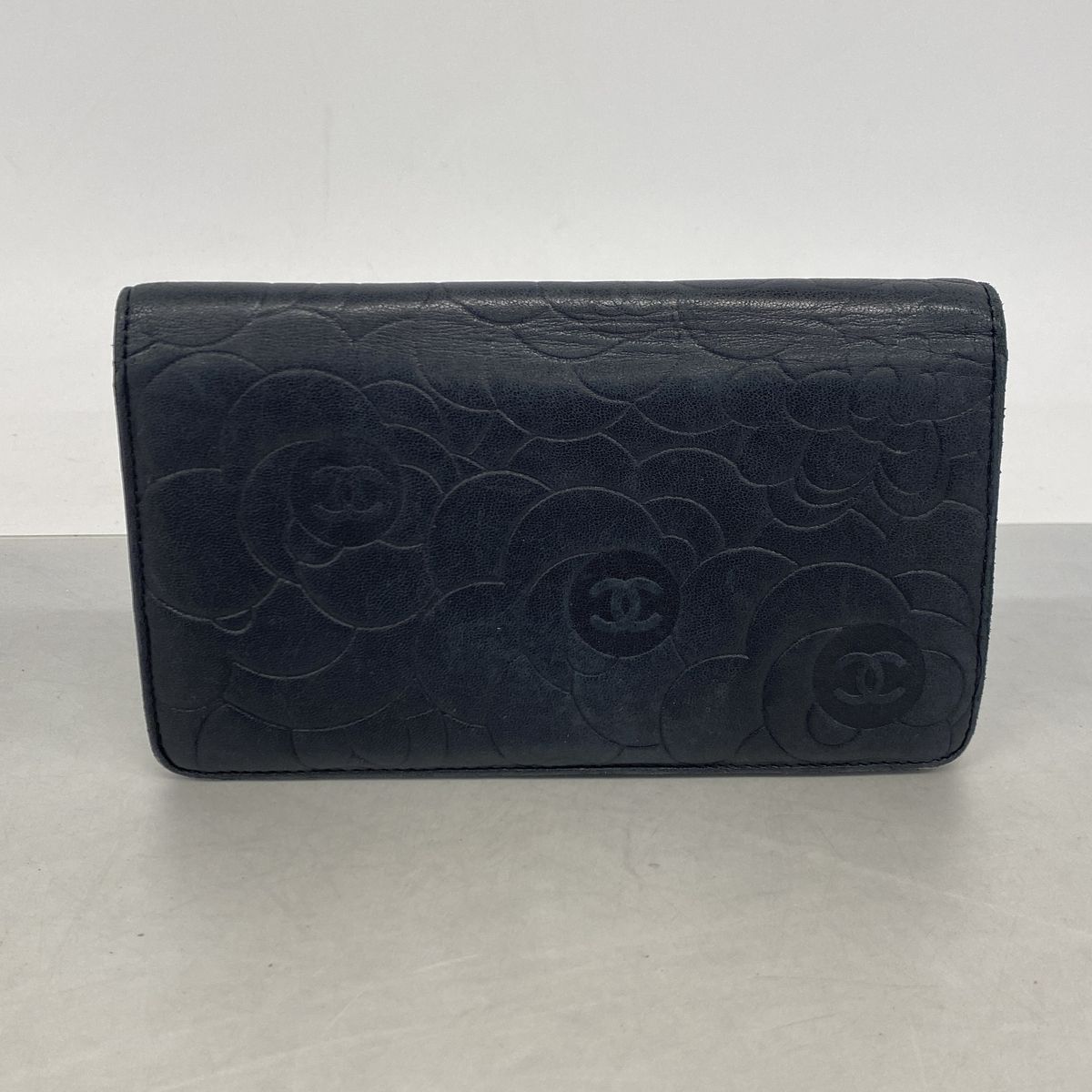 Chanel Wallet Camellia Lambskin Black Silver — view 8