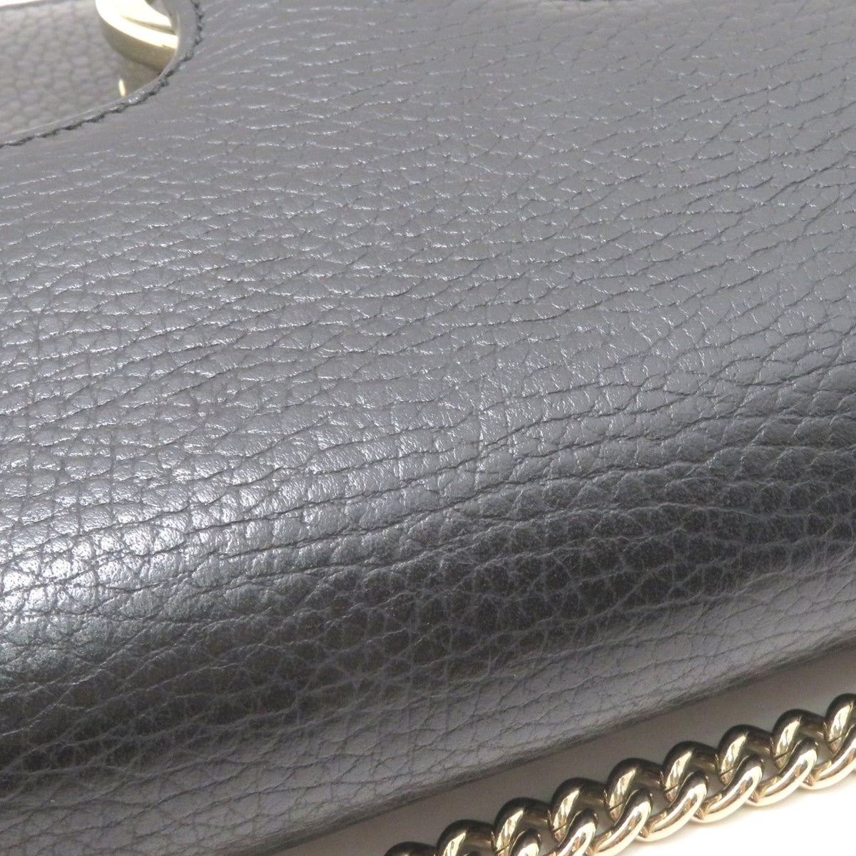 Gucci Interlocking G Chain Shoulder Bag Black Leather Calfskin — view 8