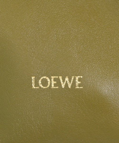 Loewe Leather Squeeze Medium Handbag Khaki — view 6