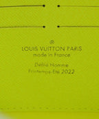 Louis Vuitton Shoulder Bag — view 5