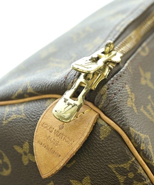 Louis Vuitton Monogram Keepall 50 Boston Bag — view 4