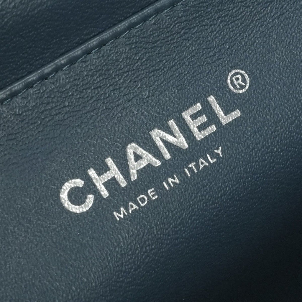 Chanel Quilted Shoulder Bag Lambskin Blue Silver Chain CC Logo Turnlock — view 8