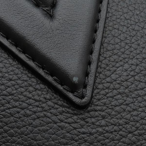 Louis Vuitton 2-Way Bag on My Side MM Leather Shearling Black White Gold Fur — view 6
