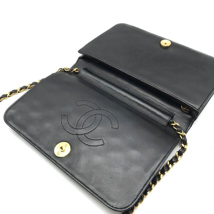 Chanel CC Logo Quilted Push Lock Leather Chain Shoulder Bag Black — view 8