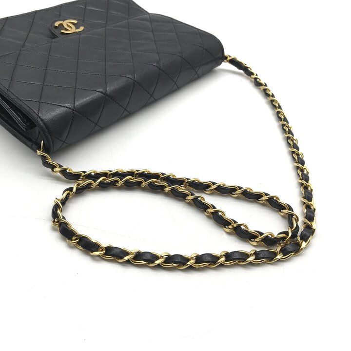 Chanel CC Logo Push Lock Lambskin Quilted Shoulder Bag Black — view 6