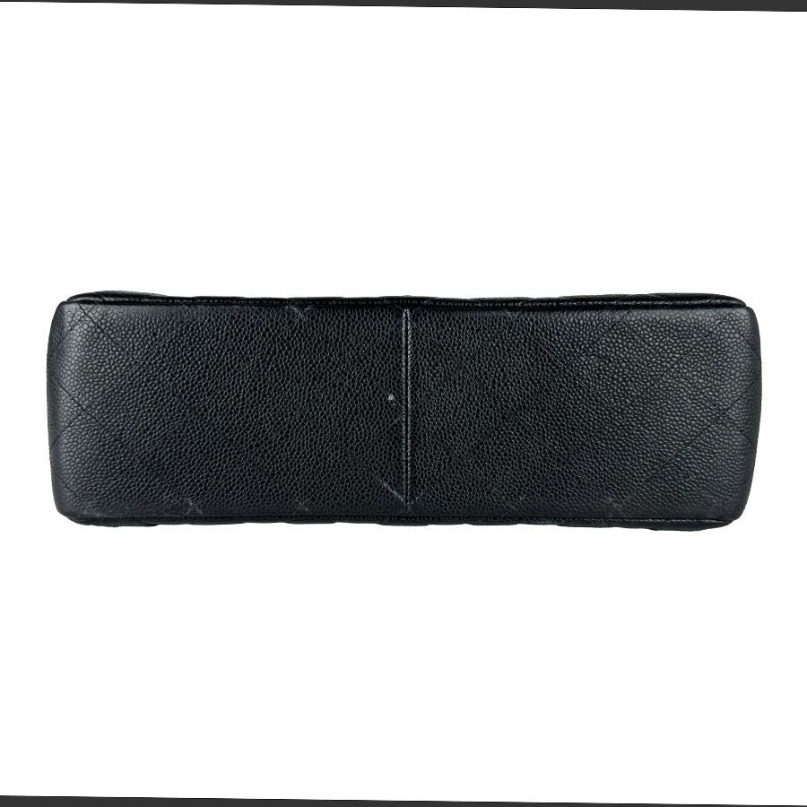Chanel Shoulder Bag Quilted 30 — view 4