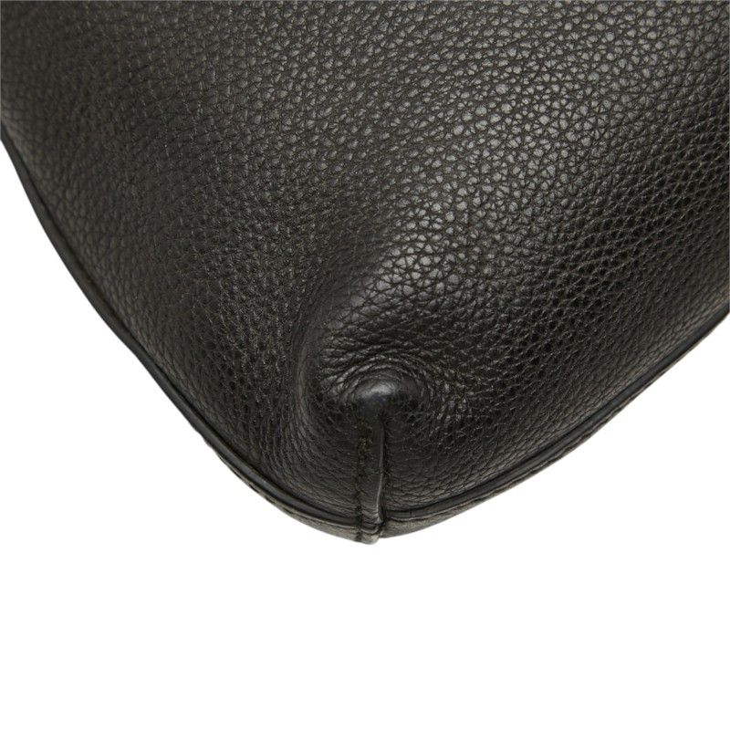Gucci Interlocking G Crossbody Shoulder Bag Black Leather — view 7