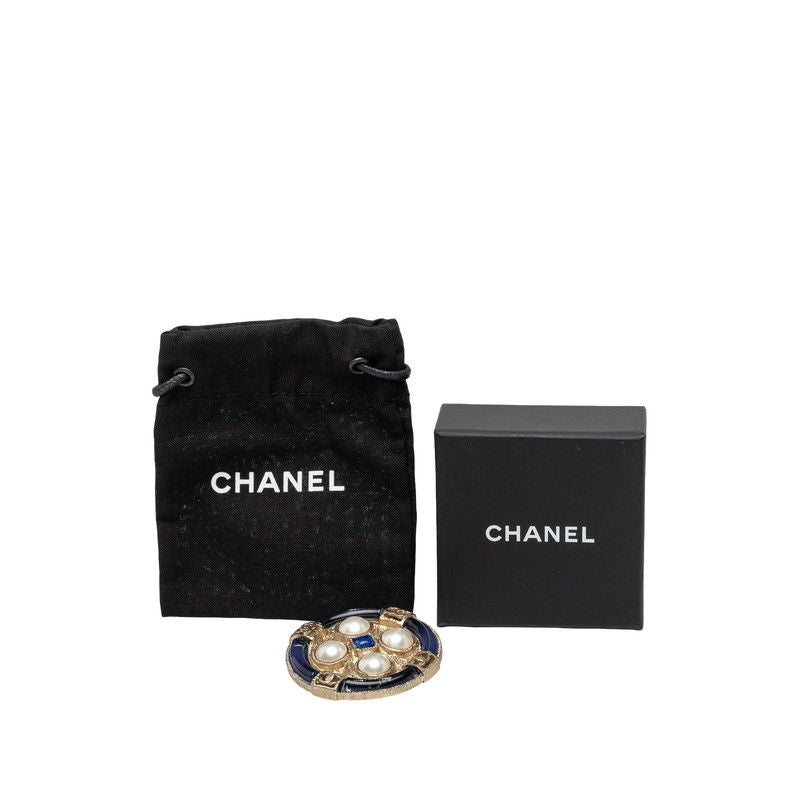 Chanel Cruise Line CC Logo Round Brooch Gold Blue Plated Faux Pearl — view 4
