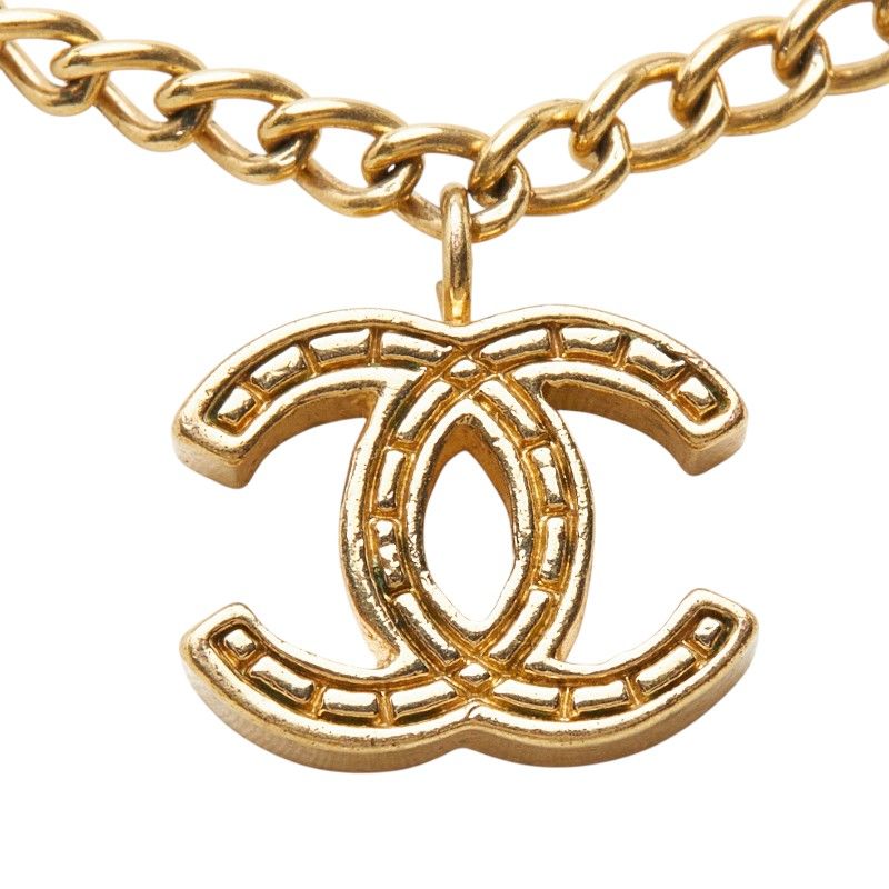 Chanel CC Logo Chain Pendant Gold Plated — view 2