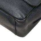 Louis Vuitton Taiga Roman MM Crossbody Shoulder Bag Navy Leather — view 4