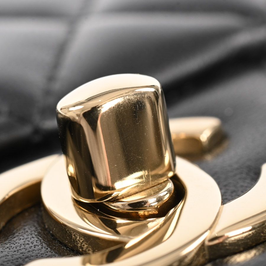 Chanel Shoulder Bag Mini Classic — view 8