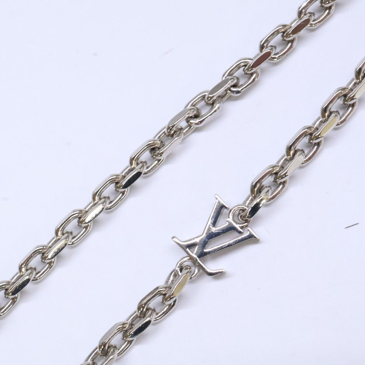 Louis Vuitton Chain LV Yours — view 3