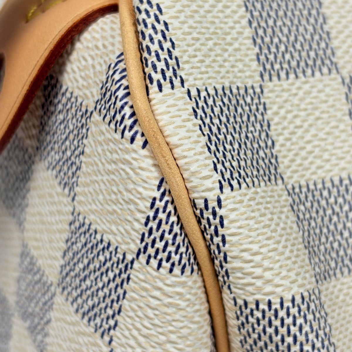 Louis Vuitton Speedy 25 Handbag Damier Azur White — view 4