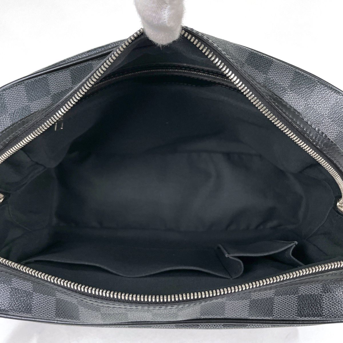 Louis Vuitton Shoulder Bag Damier Graphite Noir — view 8