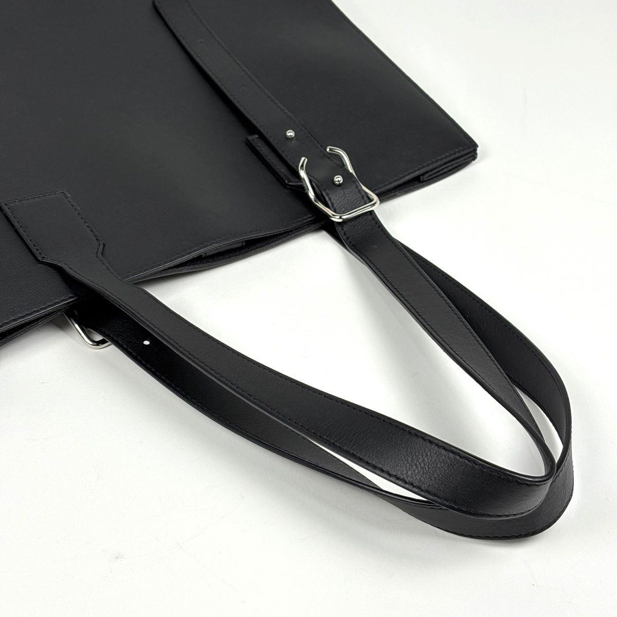 Loewe Tote Bag Anagram Buckle Horizontal Leather Black — view 6