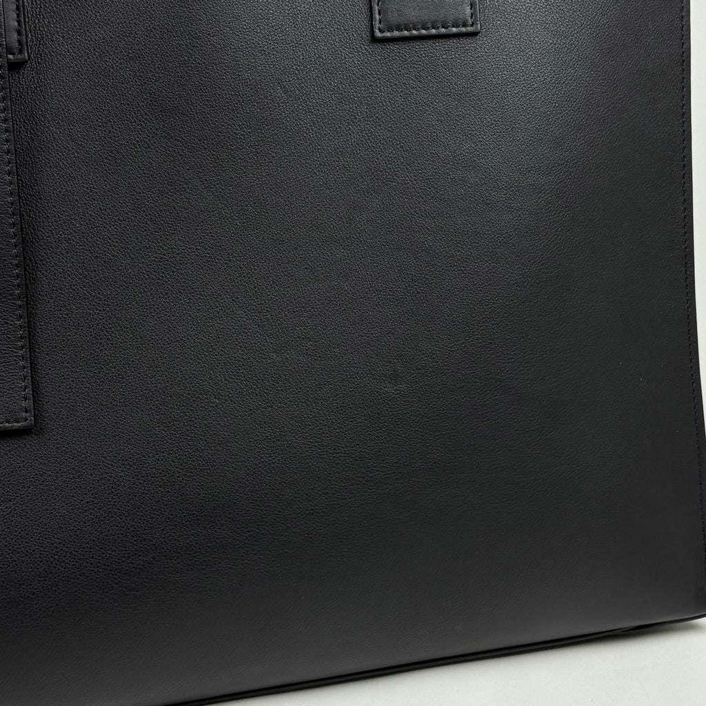 Loewe Tote Bag Anagram Buckle Horizontal Leather Black — view 4
