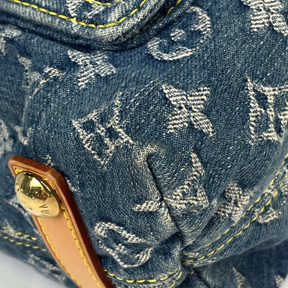 Louis Vuitton Baggy GM Shoulder Bag Monogram Denim Blue — view 3