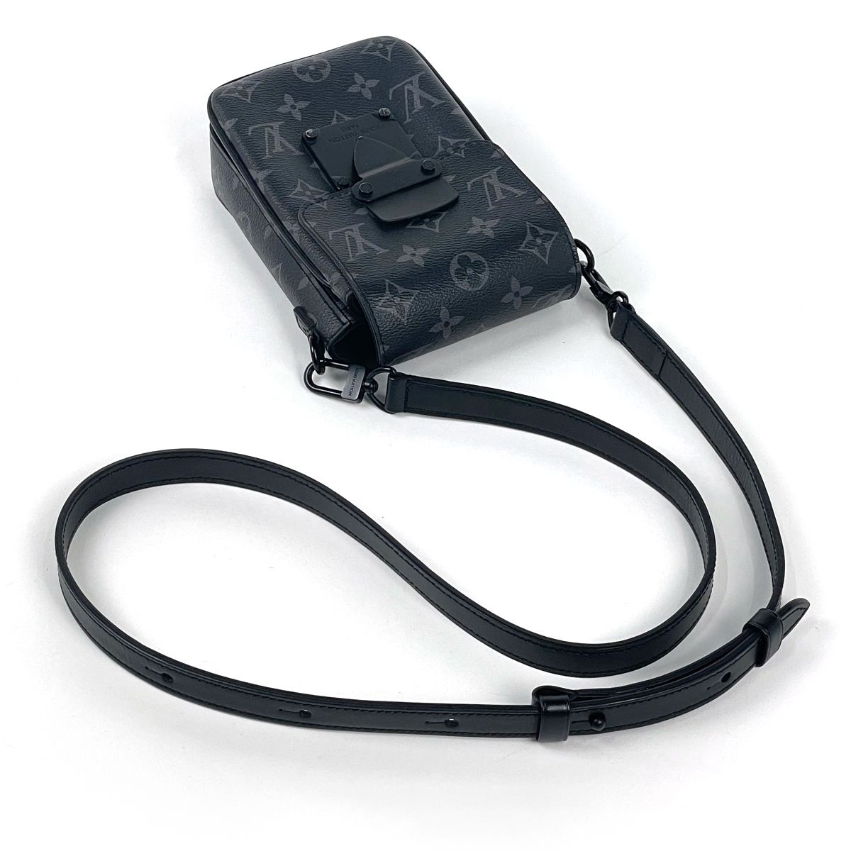 Louis Vuitton S Lock Vertical Wearable Wallet Shoulder Bag Monogram Eclipse — view 5