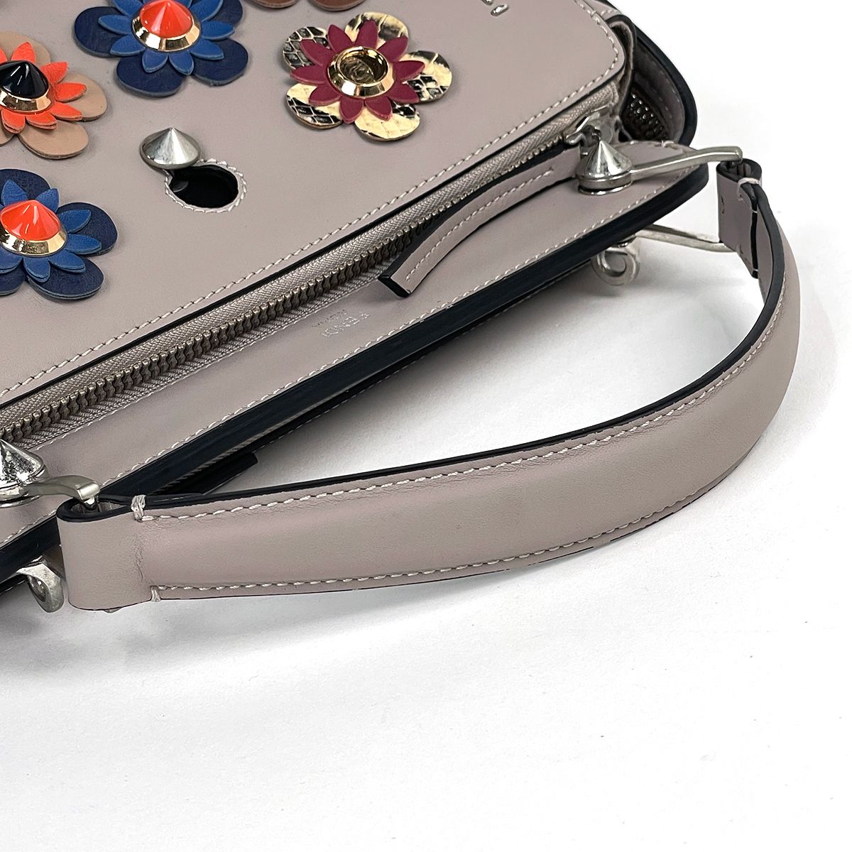 Fendi Handbag 2-Way Flower Leather Greige — view 7