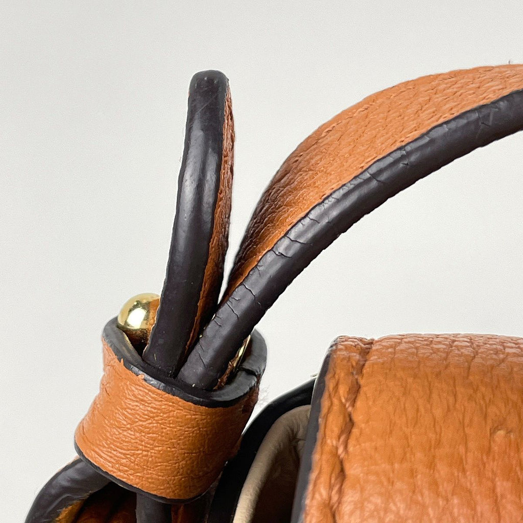 Louis Vuitton LV Pont Neuf Soft MM Shoulder Bag Leather Brown — view 6